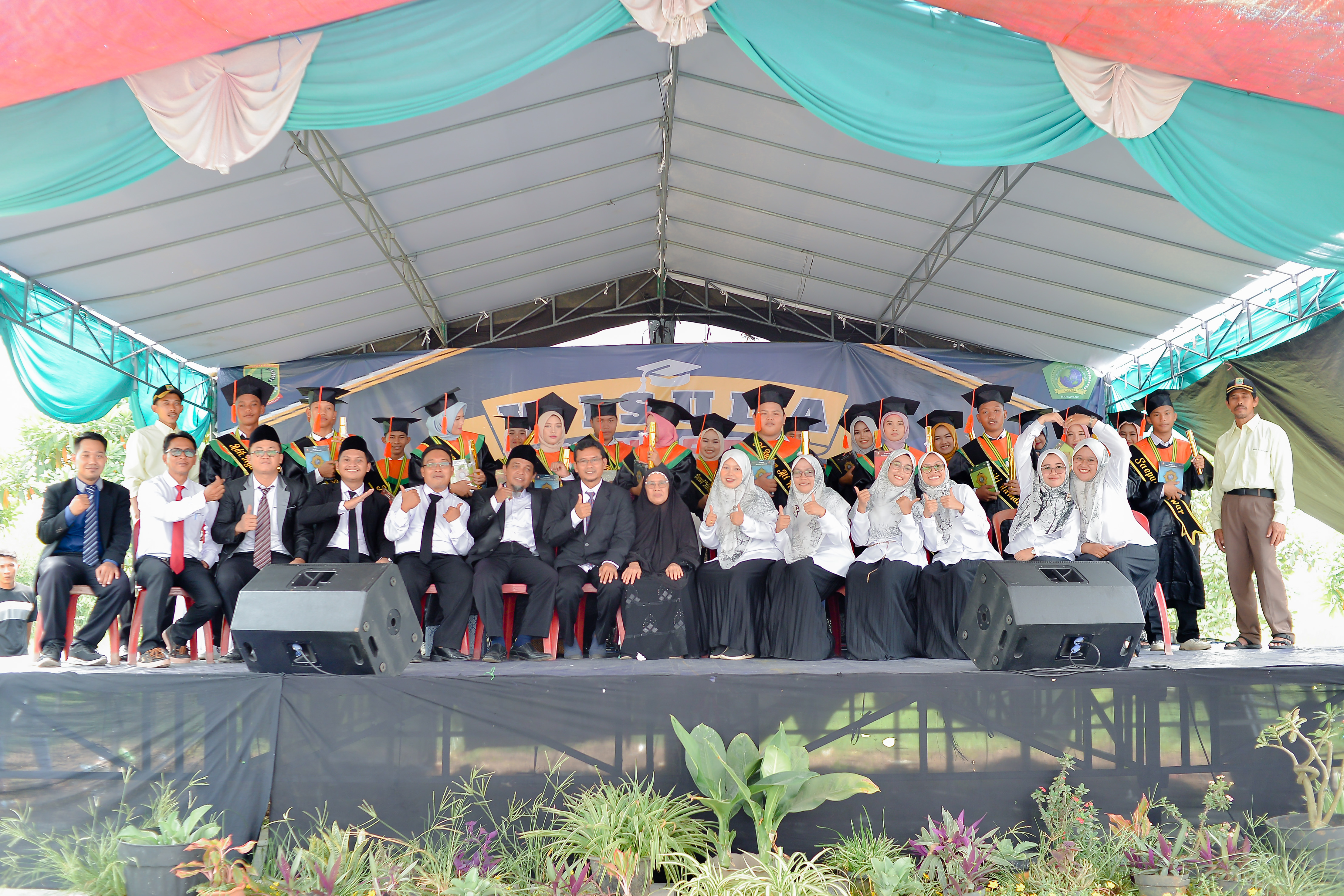 Kegiatan Wisuda